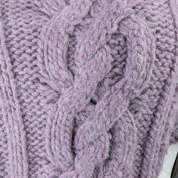 Italian Made Alpaca Blend Cable Knit Batwing Turtleneck, Size Medium - Picture 4 of 10